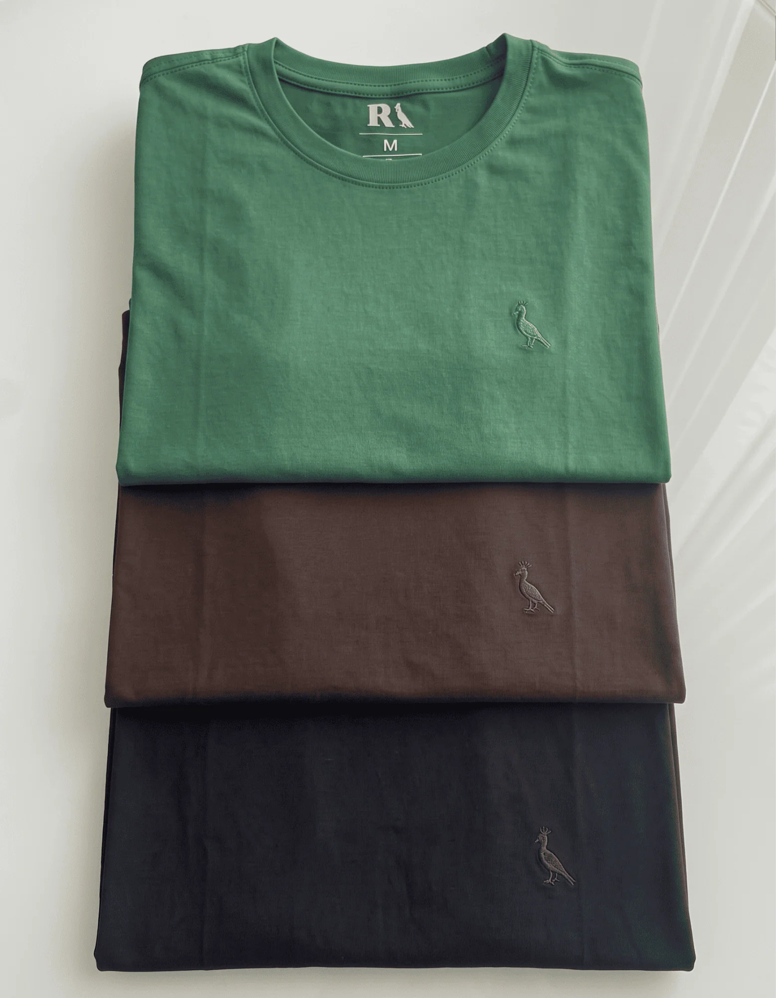 00206.webp Kit 3 Camisetas Premium R S V Bordada Mais Vendida - Imagem 1